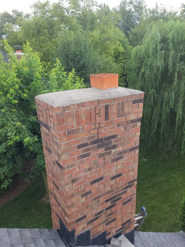 Mr. Martini' chimney before being repaired