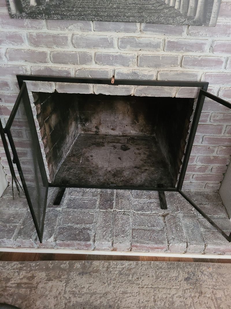 Erik Yoder's fireplace